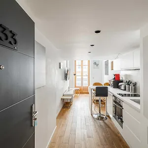 bright-duplex-cannes-center-1br4p.fr-provencehotel.com/